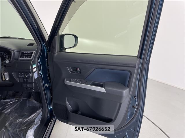 Toyota ROOMY 2022 8914512-6