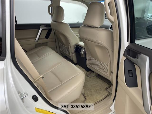 Toyota LAND CRUISER PRADO 2018 8907347-5