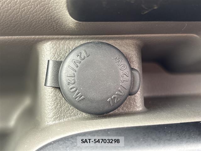 Suzuki EVERY 2024 8927929-11