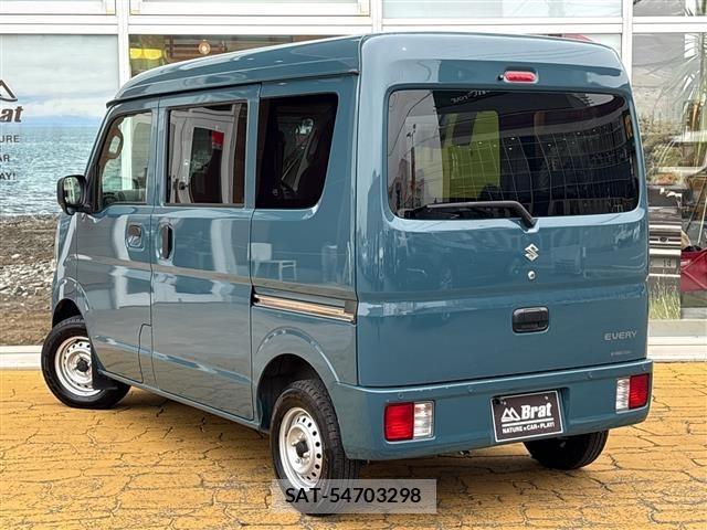 Suzuki EVERY 2024 8927929-19