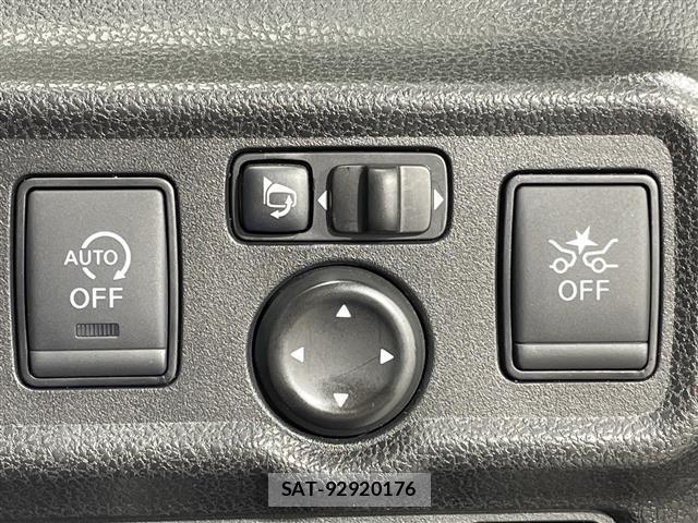 Nissan NOTE 2018 8693269-22