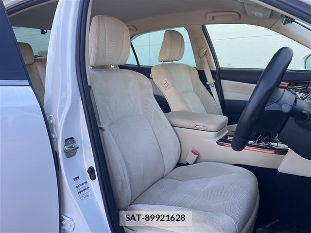 Toyota CROWN 2015 8680525-7