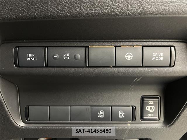 Nissan SERENA 2024 8926028-10