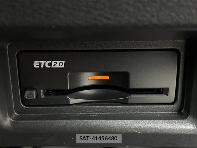 Nissan SERENA 2024 8926028-17