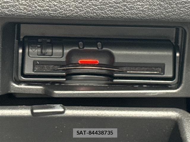 Nissan SERENA 2019 8926029-10