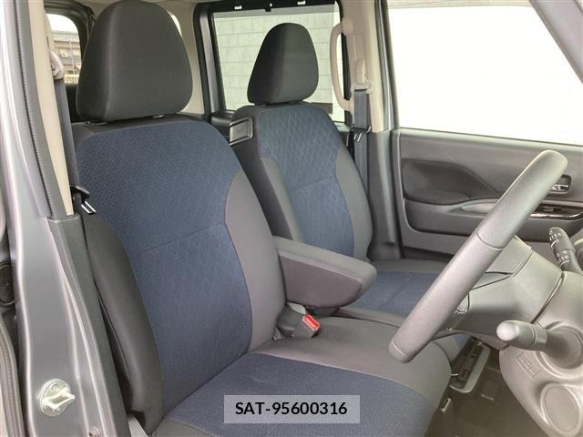 Nissan ROOX 2022 8902771-2