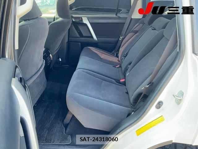 Toyota LAND CRUISER PRADO 2016 8676512-10