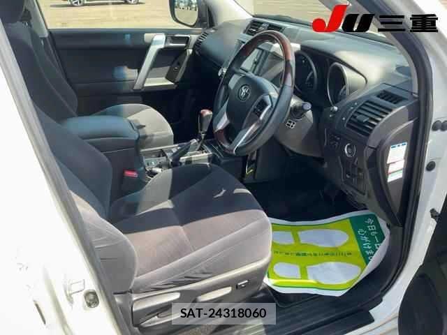 Toyota LAND CRUISER PRADO 2016 8676512-4