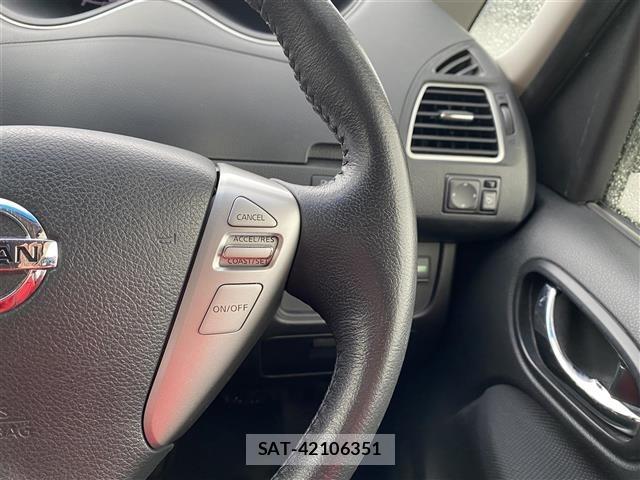 Nissan SERENA 2015 8926040-5