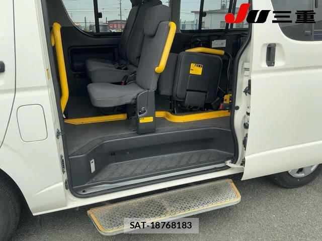 Toyota HIACE VAN 2012 8677746-10