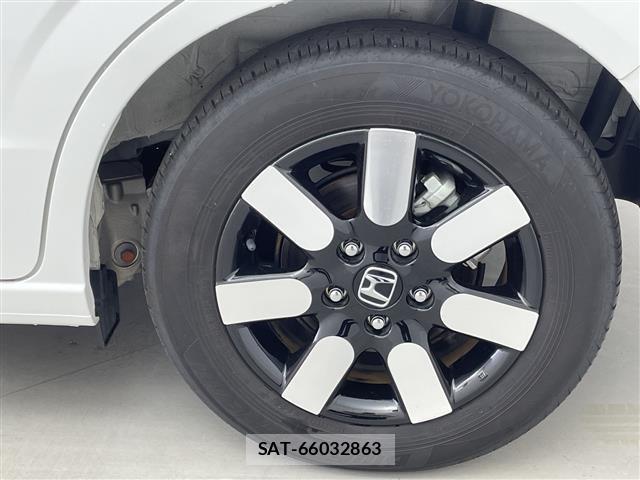 Honda FREED 2024 8684449-4