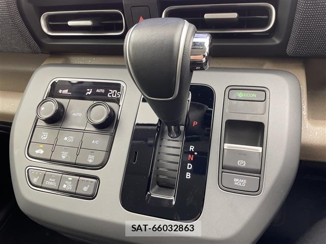 Honda FREED 2024 8684449-7