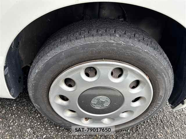 Toyota PIXIS SPACE 2015 8907328-9