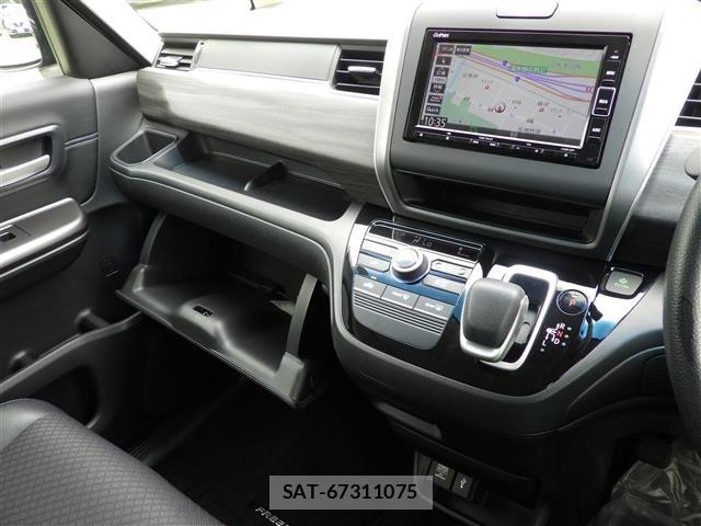 Honda FREED 2022 8684450-12