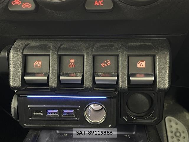 Suzuki JIMNY 2023 8932645-6