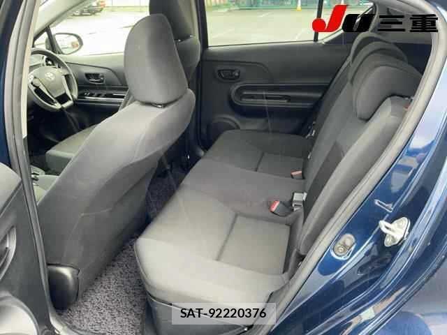 Toyota AQUA 2016 8862352-10