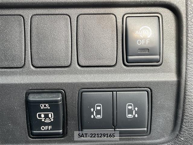 Nissan SERENA 2019 8671598-21