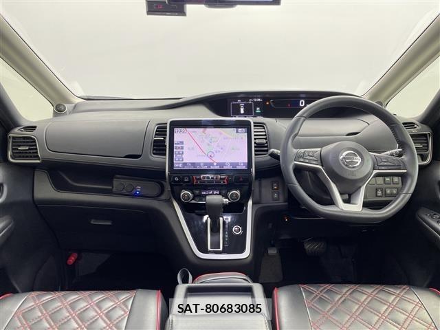 Nissan SERENA 2016 8926041-14