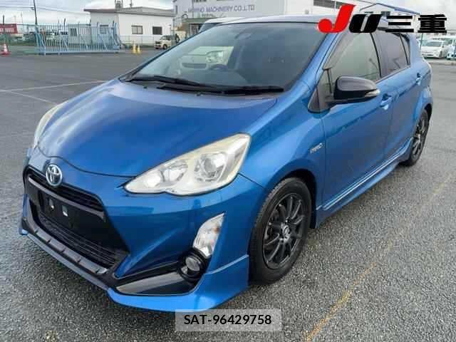 Toyota AQUA 2016 8862353-9