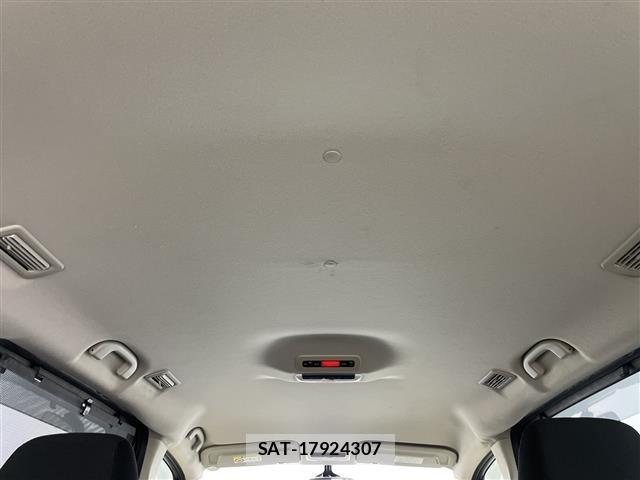 Nissan SERENA 2017 8926056-8