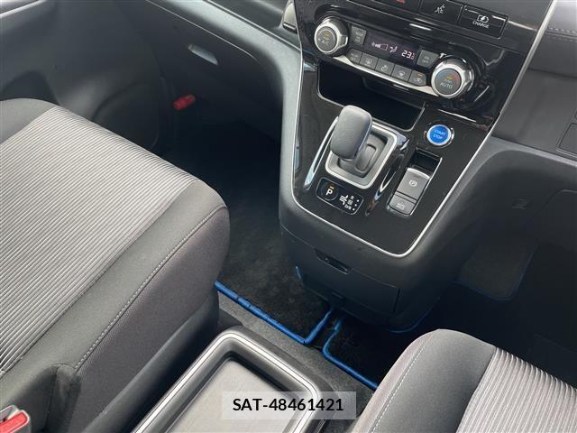 Nissan SERENA 2021 8926057-22