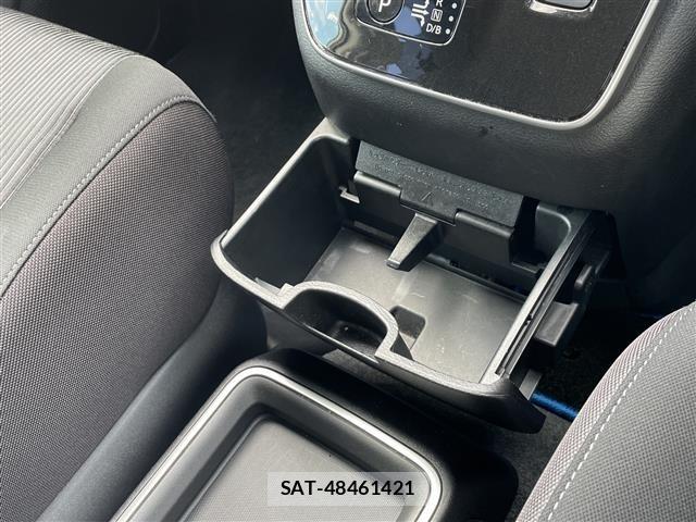 Nissan SERENA 2021 8926057-6