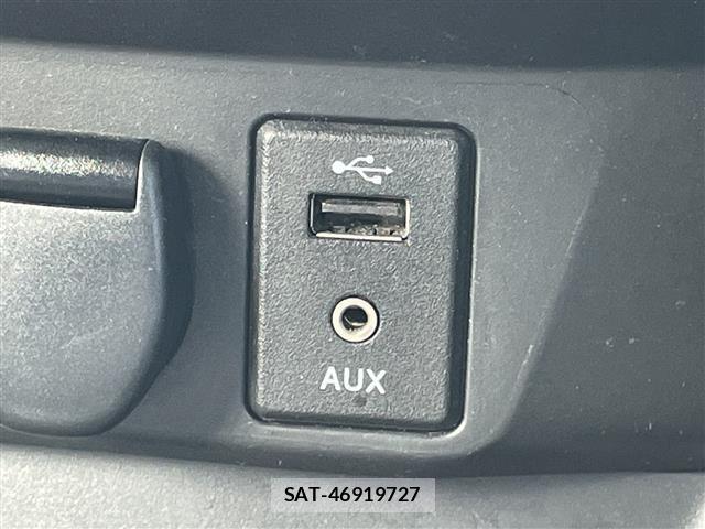 Nissan X-TRAIL 2017 8929098-10
