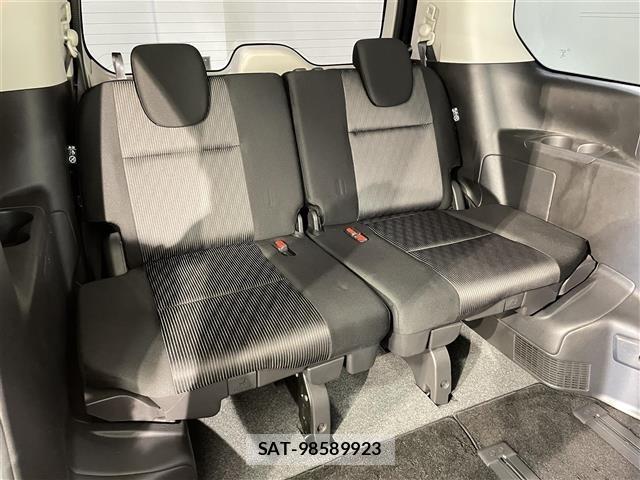 Nissan SERENA 2022 8671599-11