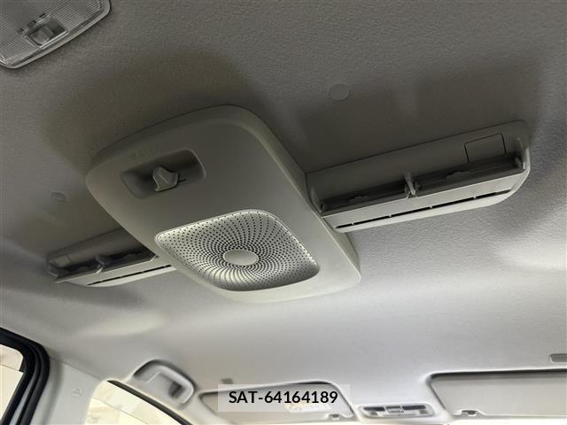 Toyota SIENTA 2026 8671196-3