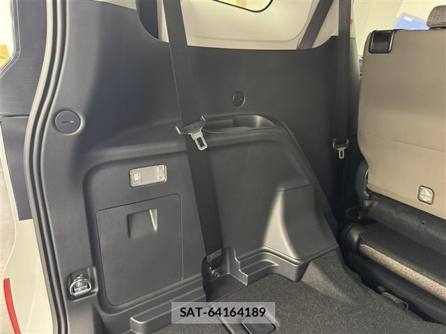 Toyota SIENTA 2026 8671196-9