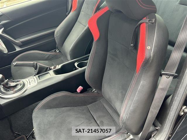 Toyota 86 2013 8891965-1