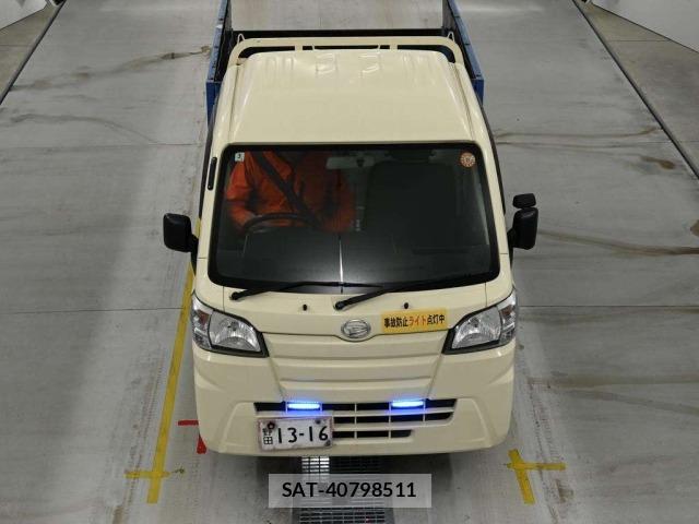 Daihatsu HIJET TRUCK 2017 8862901-7