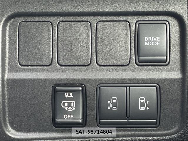Nissan SERENA 2021 8926064-12