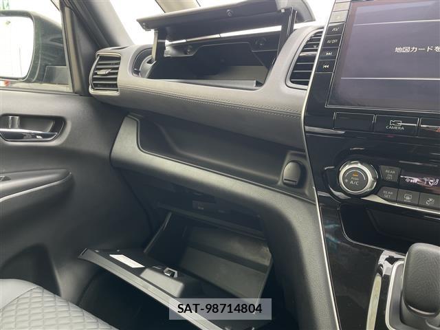 Nissan SERENA 2021 8926064-22