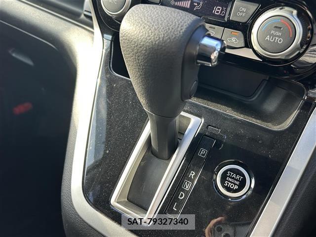 Nissan SERENA 2017 8926065-21