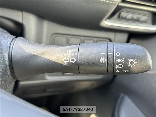 Nissan SERENA 2017 8926065-7