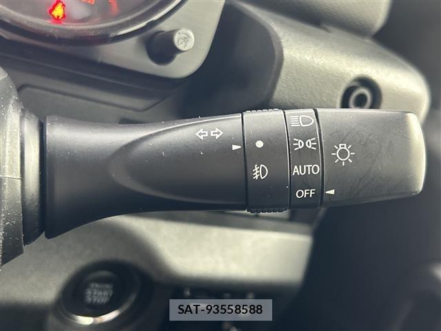 Suzuki JIMNY 2021 8932646-3
