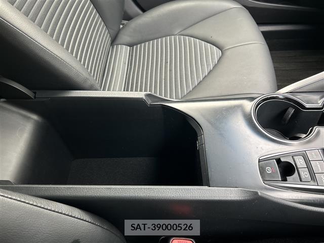 Toyota CAMRY 2019 8885303-1