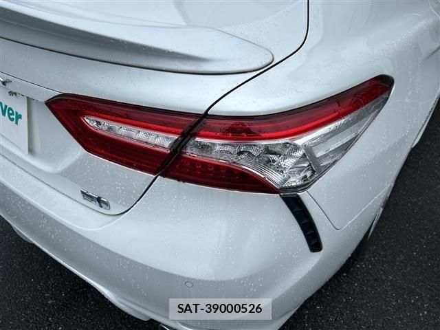 Toyota CAMRY 2019 8885303-13