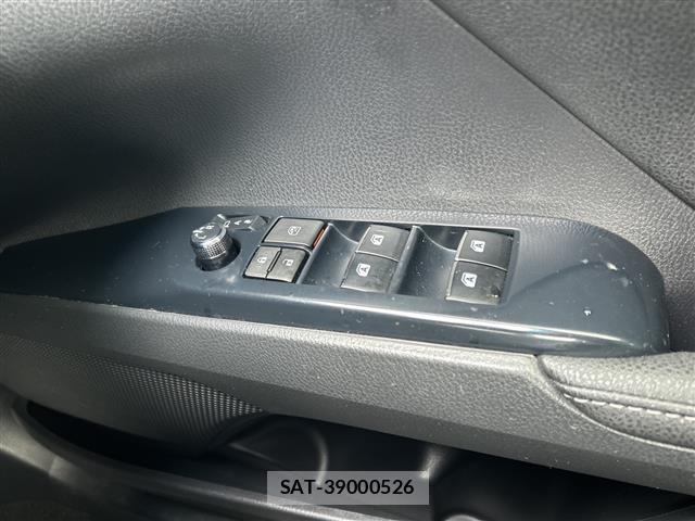Toyota CAMRY 2019 8885303-2
