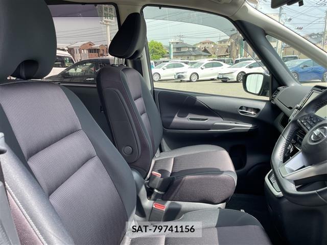 Nissan SERENA 2016 8926088-7