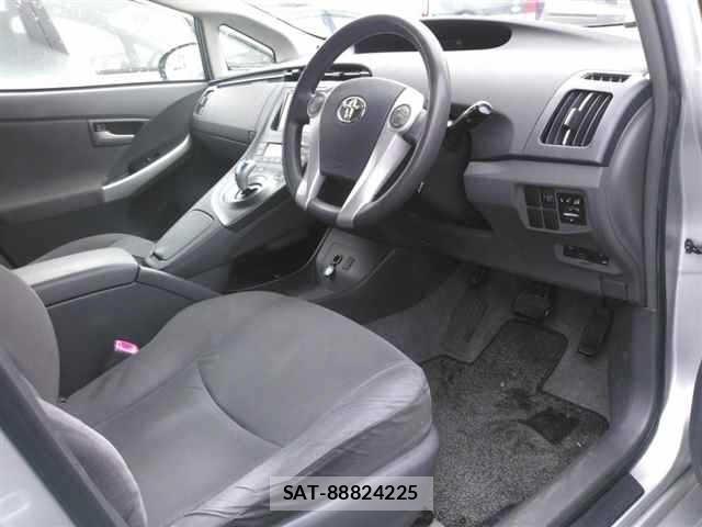 Toyota PRIUS 2010 8863010-3