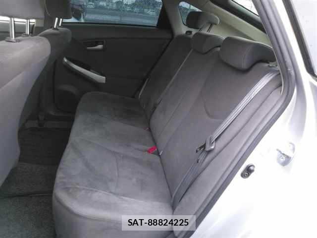 Toyota PRIUS 2010 8863010-9