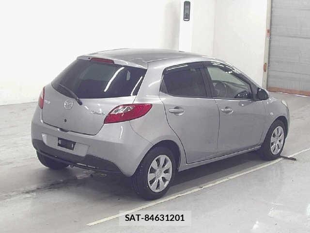 Mazda DEMIO 2013 8907581-5