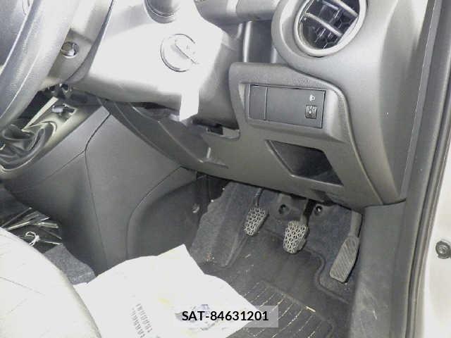 Mazda DEMIO 2013 8907581-6