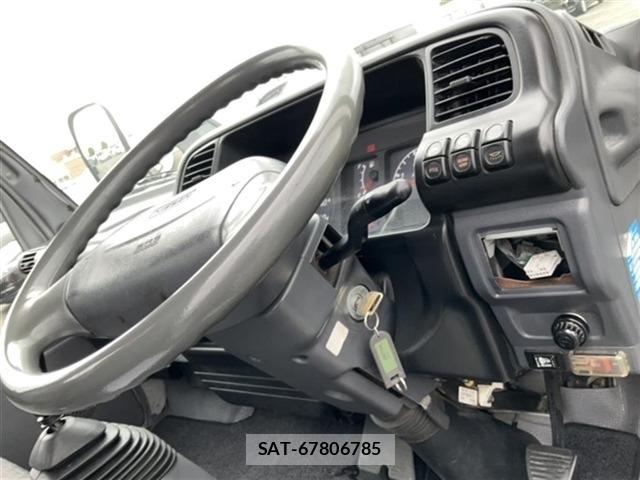 Nissan ATLAS 2006 8691060-6