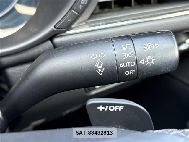 Mazda MAZDA3 2022 8909289-10