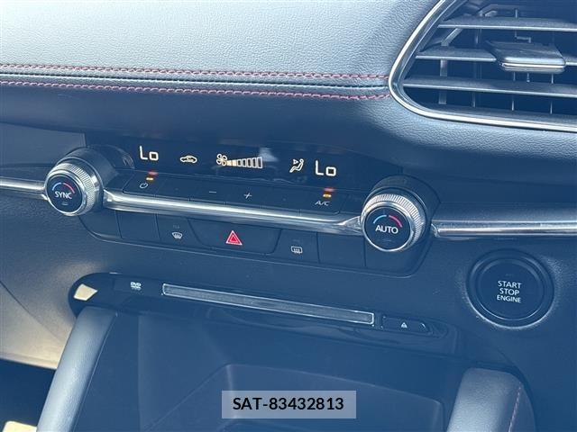 Mazda MAZDA3 2022 8909289-2