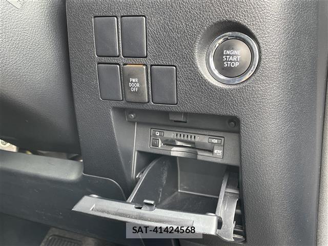 Toyota VELLFIRE 2017 8905005-19