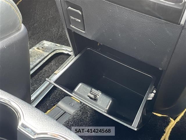 Toyota VELLFIRE 2017 8905005-9